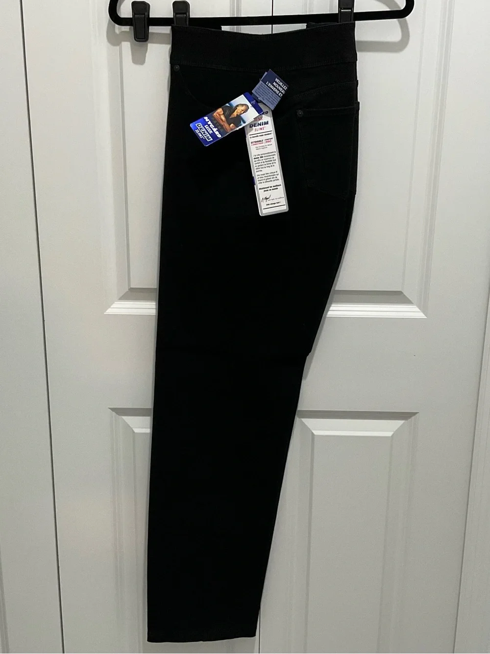Black Denim Jeans SZ L 14-16 Pull On NYGARD Straight Slims NWT